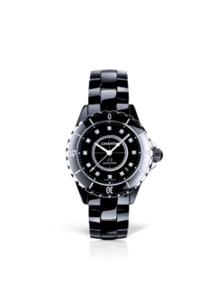 Montre Chanel J12 classique