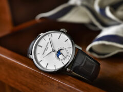 Slimline-Moonphase-Manufacture-Frédérique-Constant