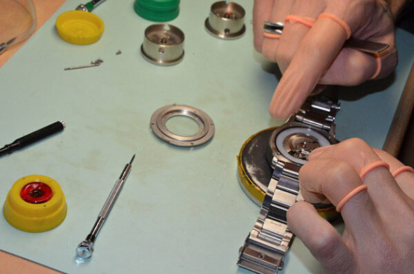 Demonter Démontage d’une montre automatique – Montres Passion