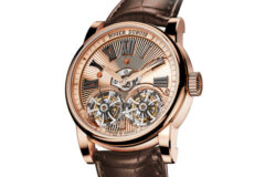 Roger-Dubuis-Double-Tourbillon-Volant-guilloché-main