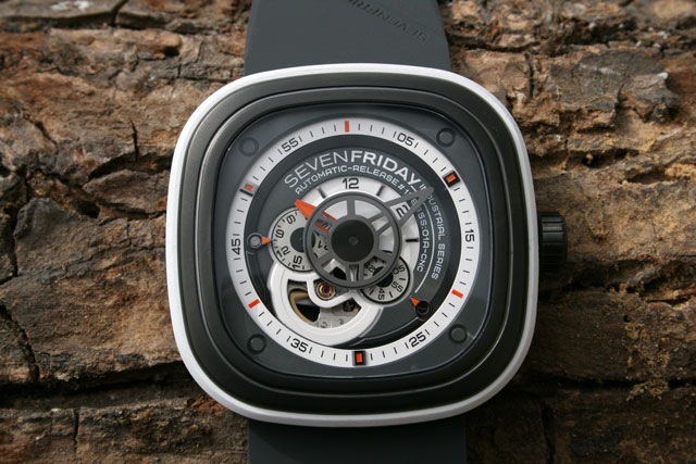 Montre-Sevenfriday-P3-3