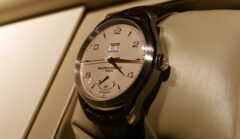 Montre-Baume-Mercier-Clifton-Grande-Date-Reserve-de-marche