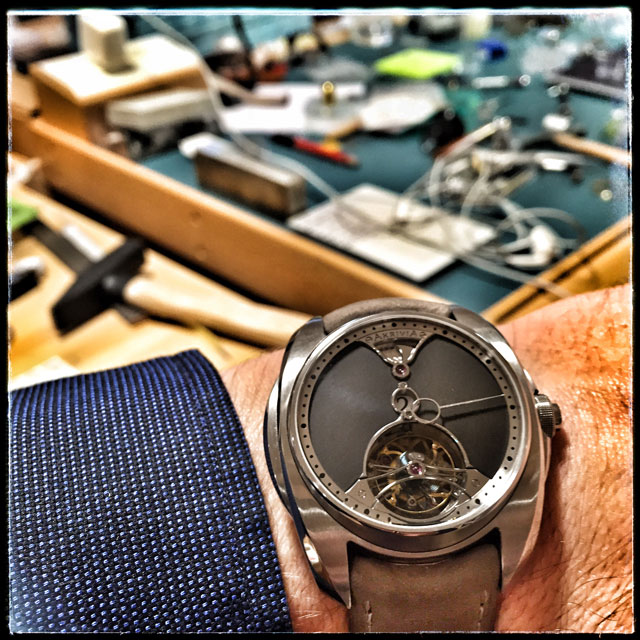 Akrivia-Tourbillon-Chiming-Jump-Hour