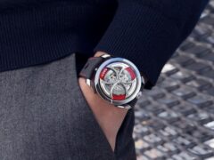 Montre MAD-EDITIONS_MAD1-RED_Wristshot3_Lres