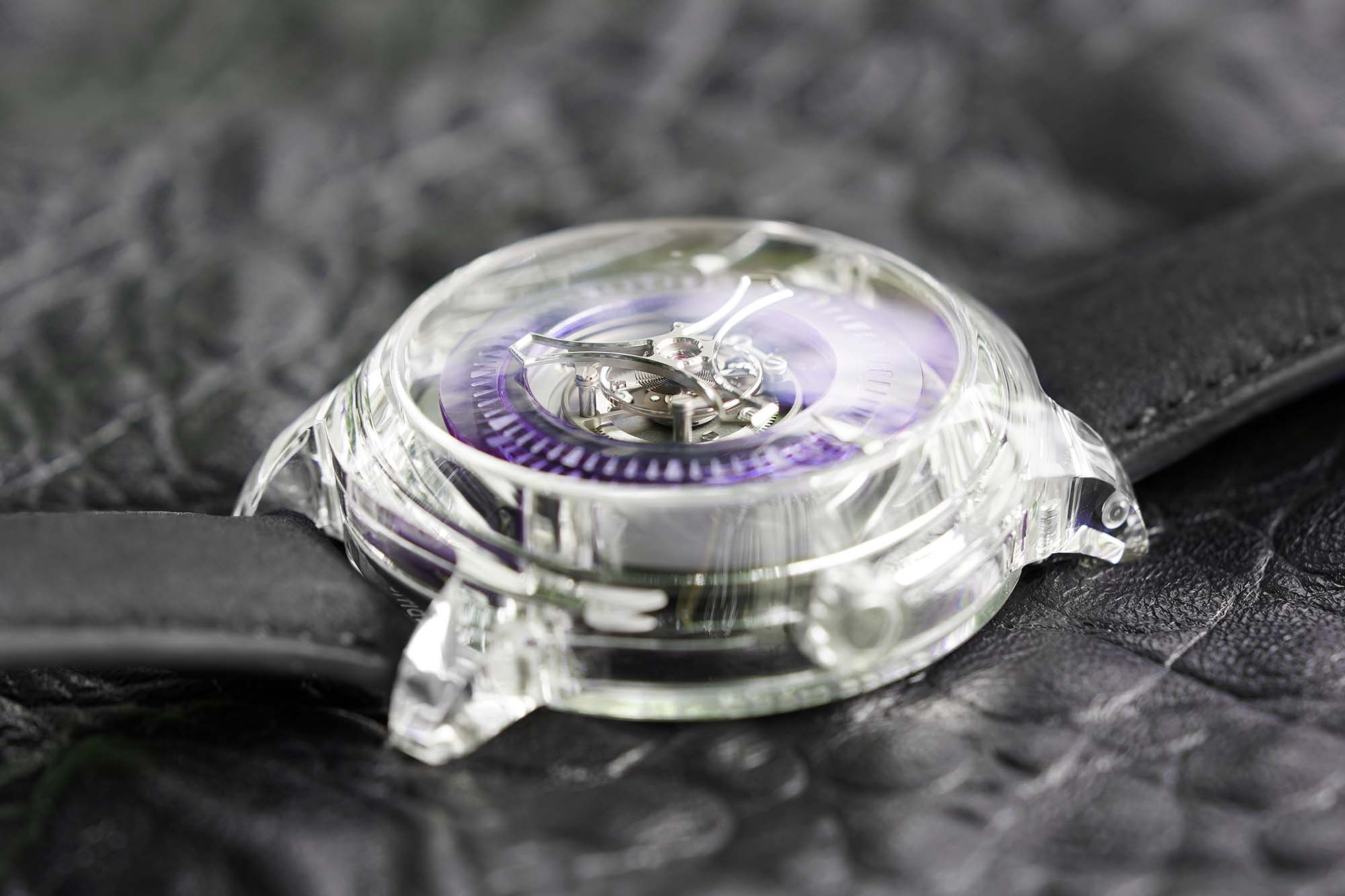 Artya Tourbillon central Purity