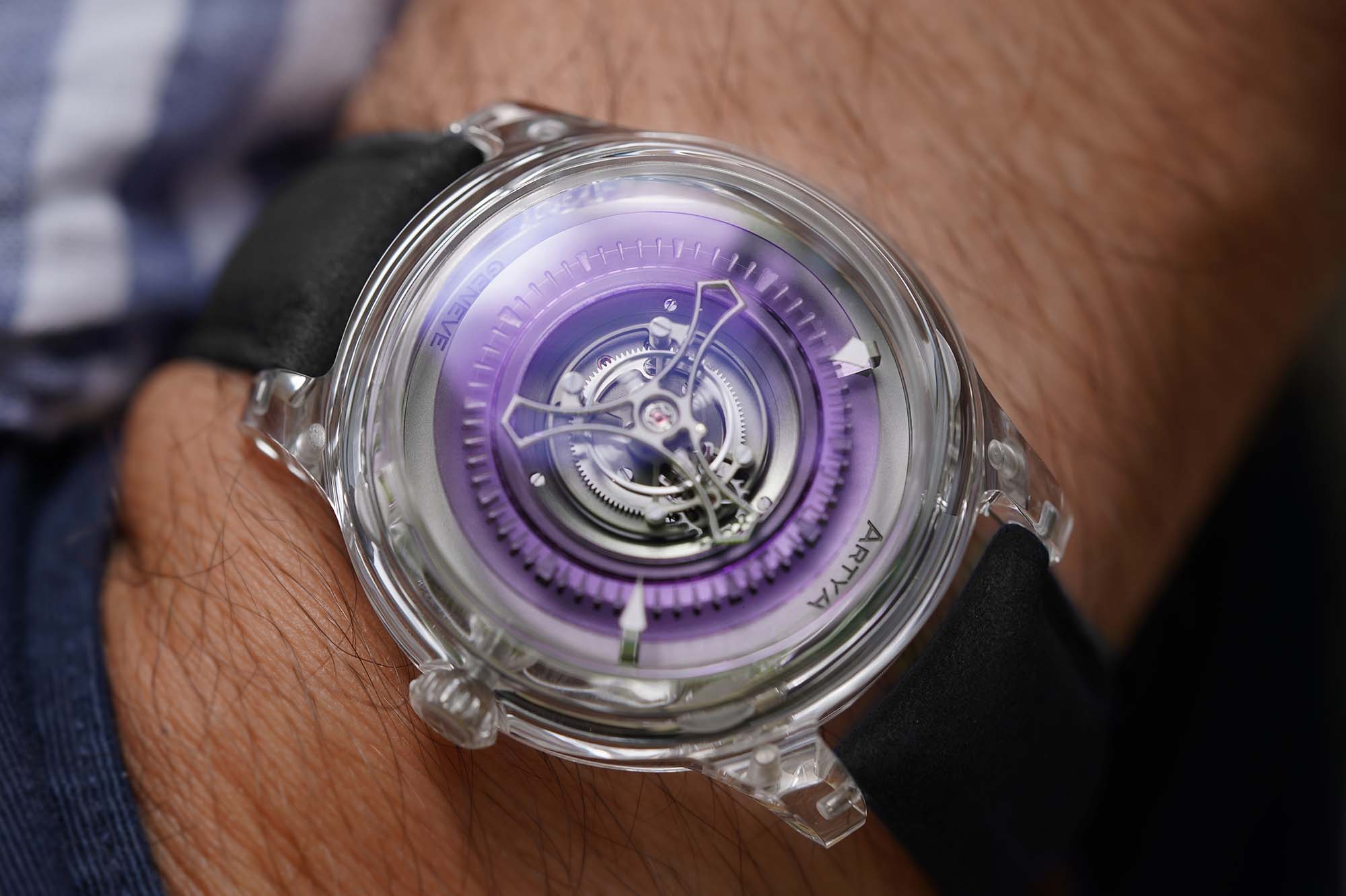 Artya Tourbillon central