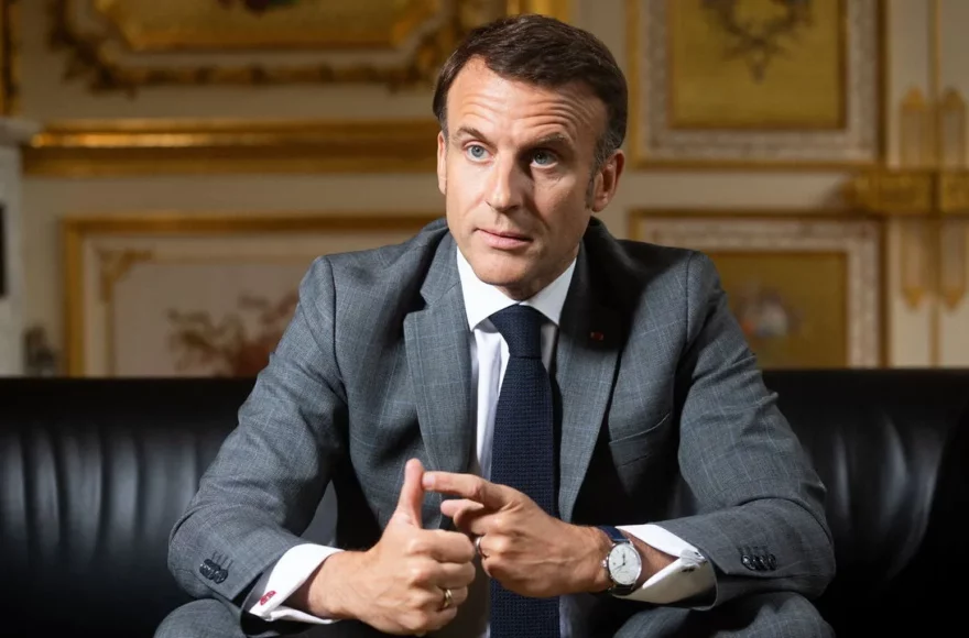 Montres Macron Pequignet