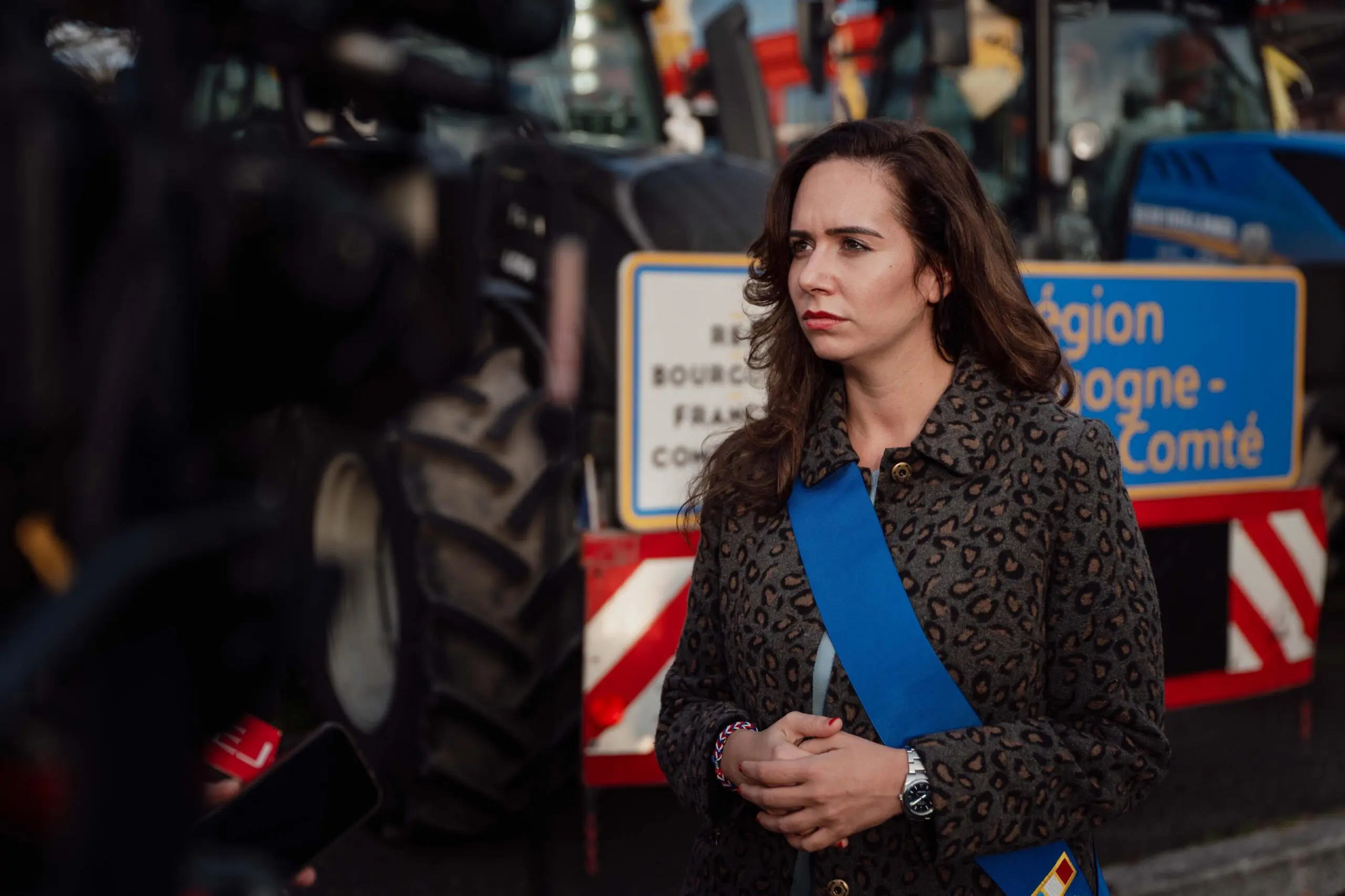 La montre portée par Sarah Knafo