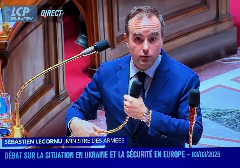 Montre Sébastien Lecornu