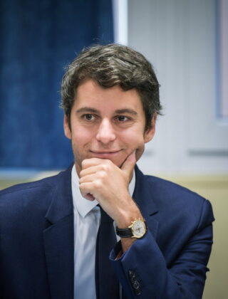 montre Gabriel Attal Jaeger-LeCoultre Master Control réf 145.2.31