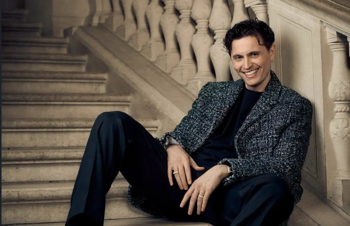 Montre portée par Raphael Quenard