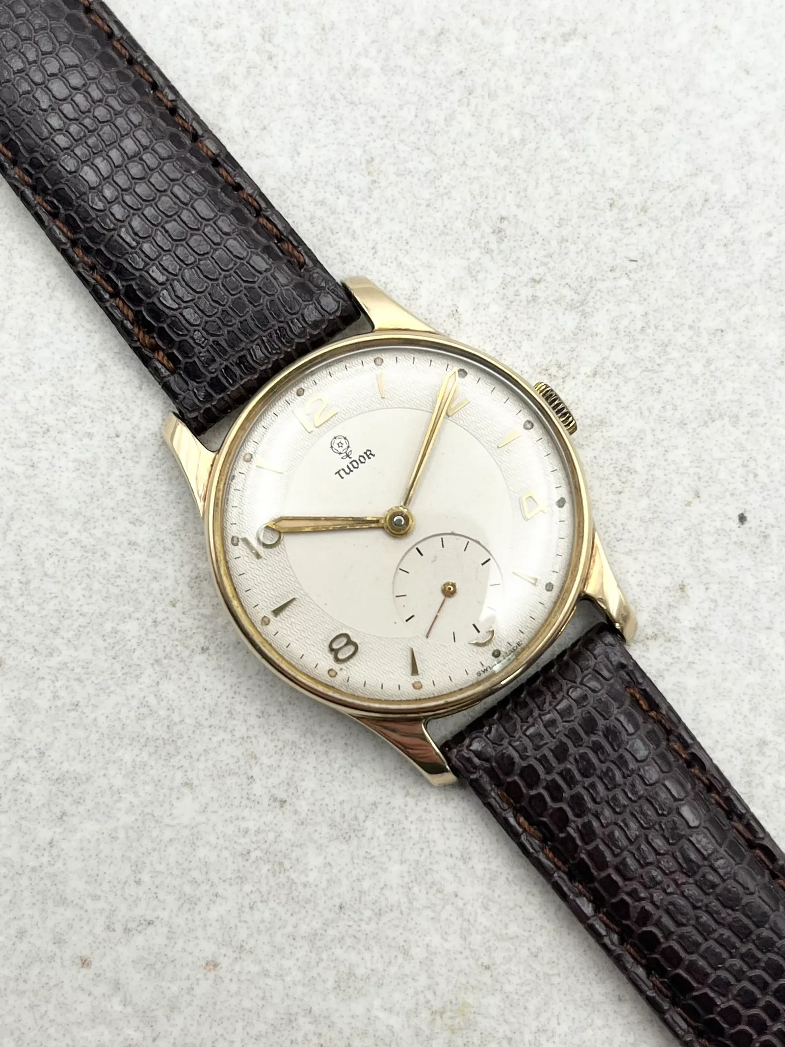 Montres anciennes ont pas toutes trotteuse centrale guide